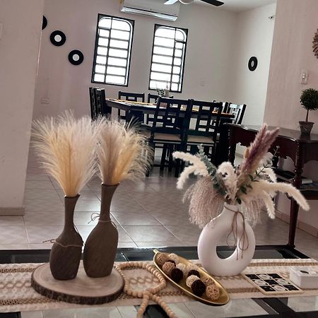 Casa Leonor. 2 Cuartos, 2 Banos, Cocina, Cochera. Valladolid  Ngoại thất bức ảnh