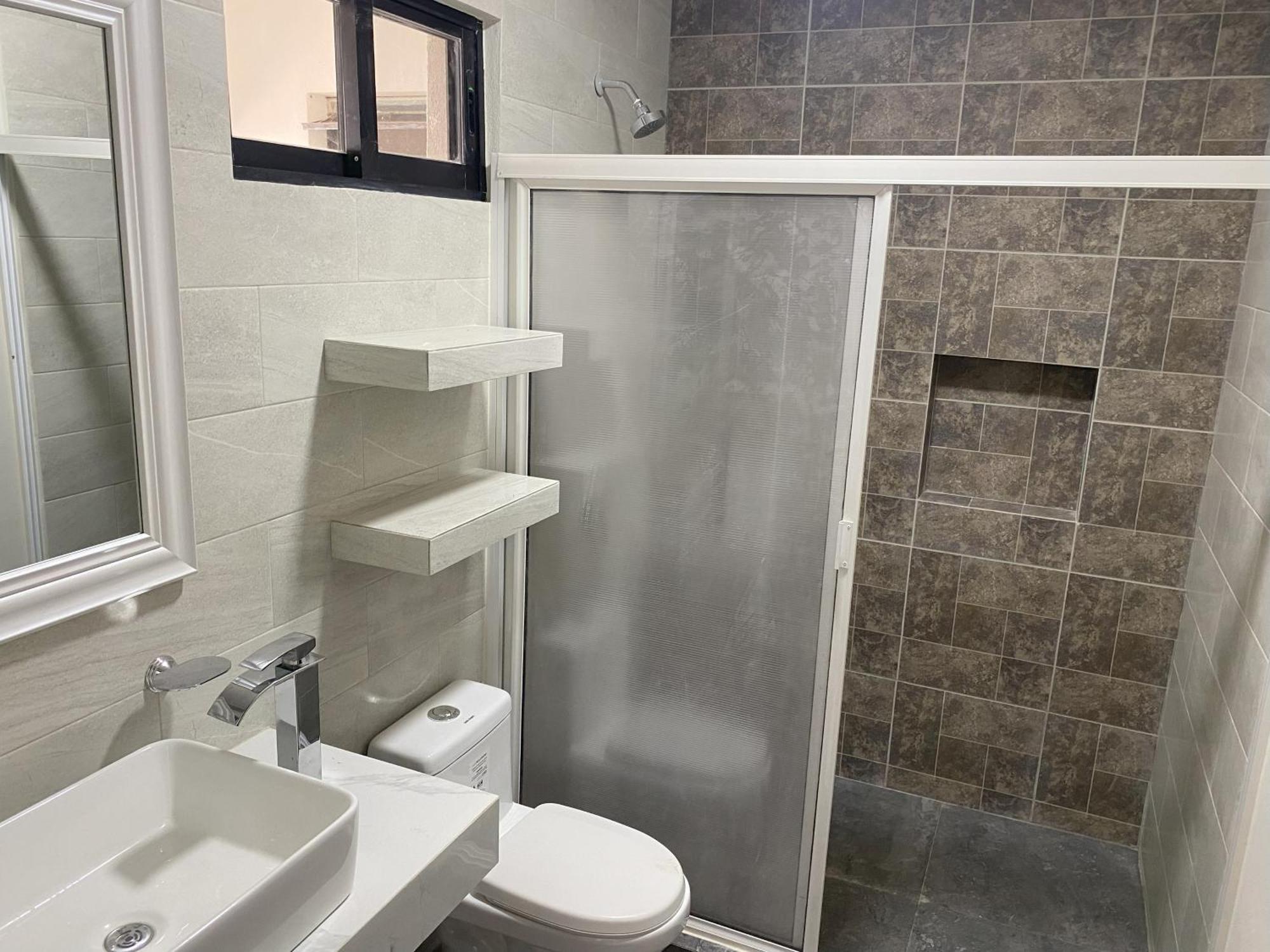 Casa Leonor. 2 Cuartos, 2 Banos, Cocina, Cochera. Valladolid  Ngoại thất bức ảnh